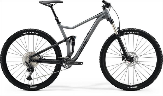 Obrázok z MERIDA ONE-TWENTY 400 2023 Matt Grey/Glossy Black