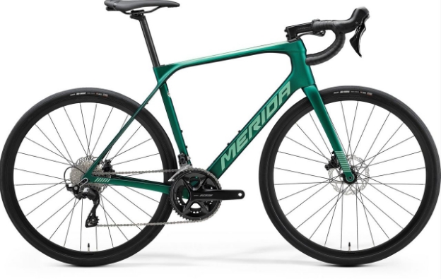Obrázok z MERIDA SCULTURA ENDURANCE 4000 2024 Evergreen